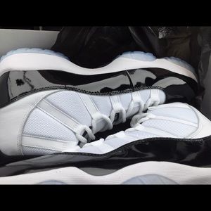 Jordan concords size 11
